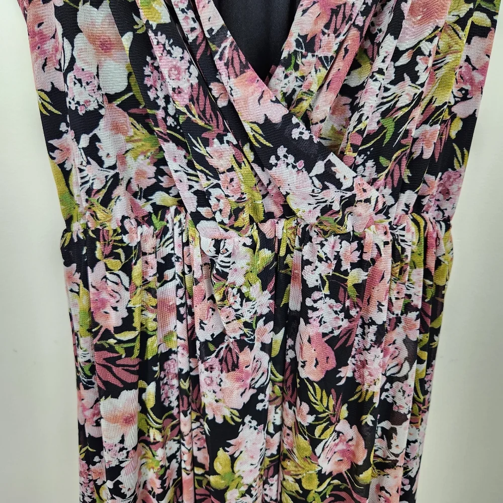 Sunday in Brooklyn Black Pink Floral V Neck Sleeveless Maxi Dress Sz XS - Picture 3 of 11